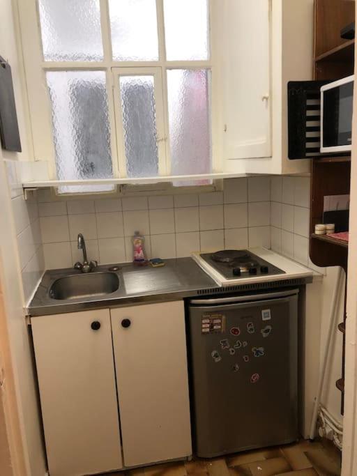 Beau Appartement,Proche De Metro Paris Bagian luar foto