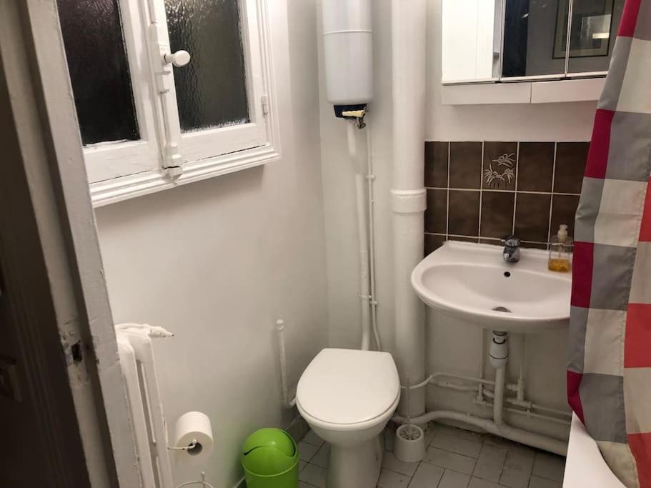 Beau Appartement,Proche De Metro Paris Bagian luar foto
